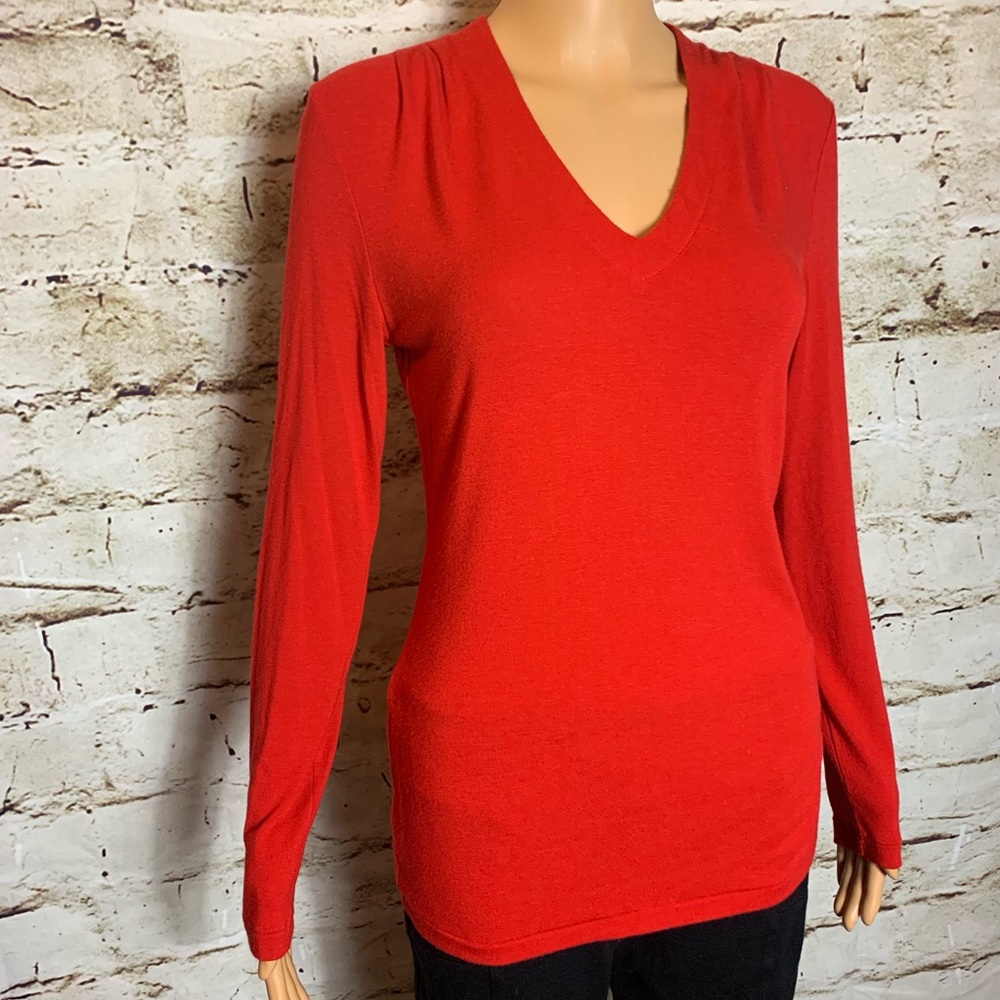 Banana Republic V-Neck Long Sleeve Shirt - Picture 1 of 6